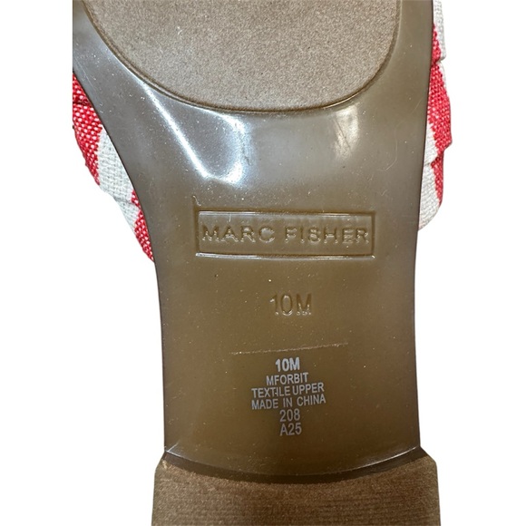 Marc Fisher Orbit Red Striped Women's Sandals - Size 10 - New (No box) - Picture 4 of 4